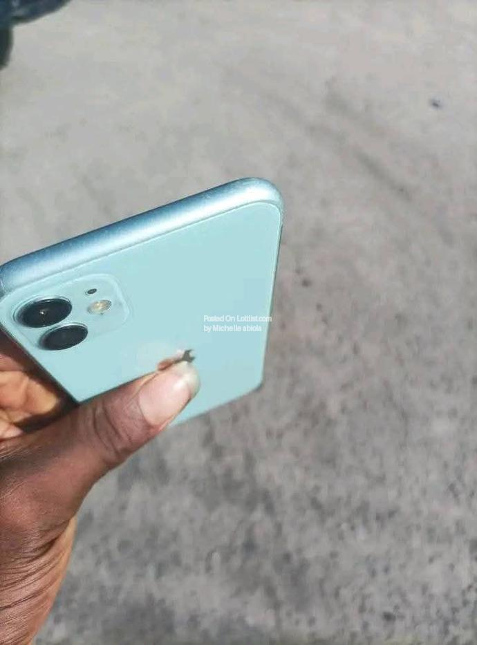 iPhone 11 - 64gb for sale