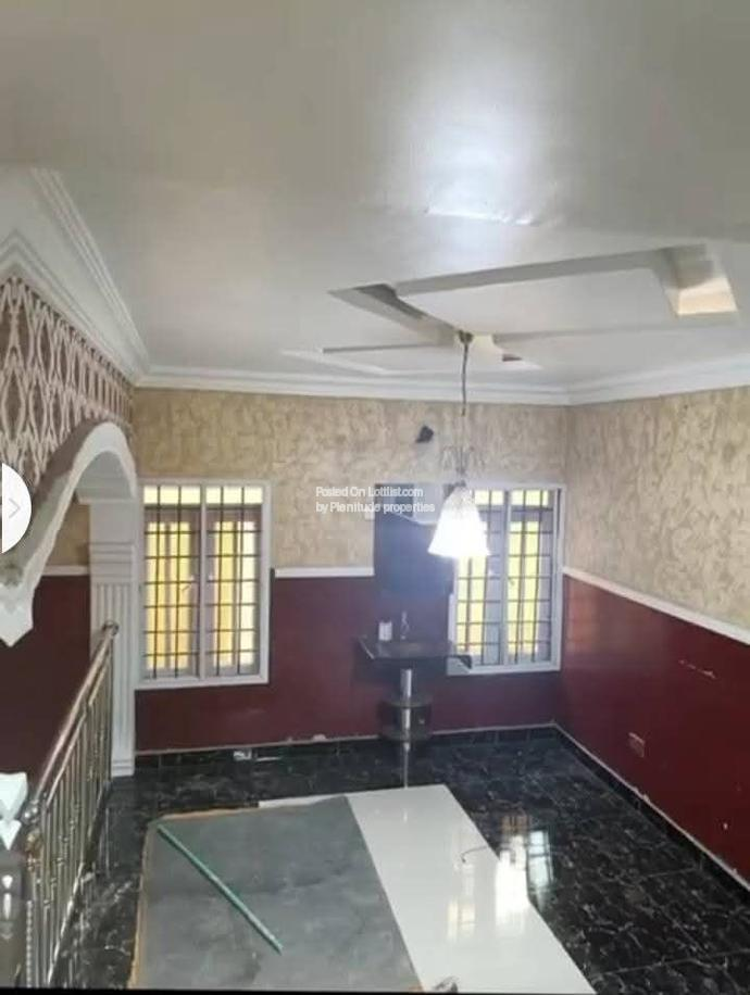 4 bedroom duplex for sale