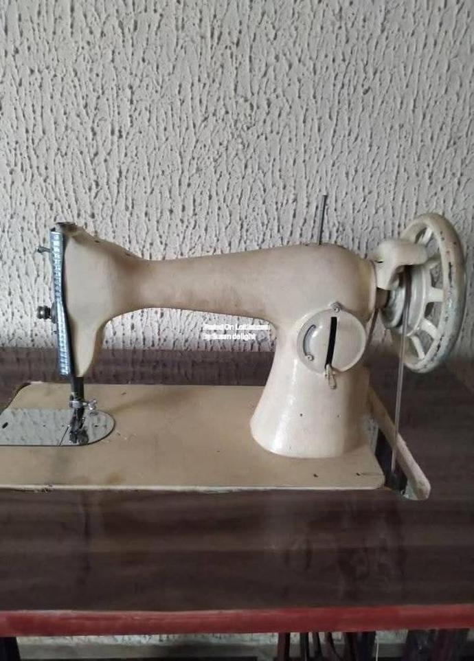 Sewing Machine for sale in Lagos